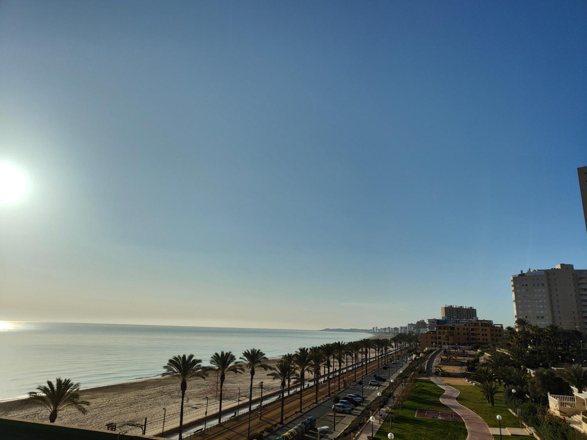 Seaside Beach-Lounge Alicante El Campello Eksteriør billede
