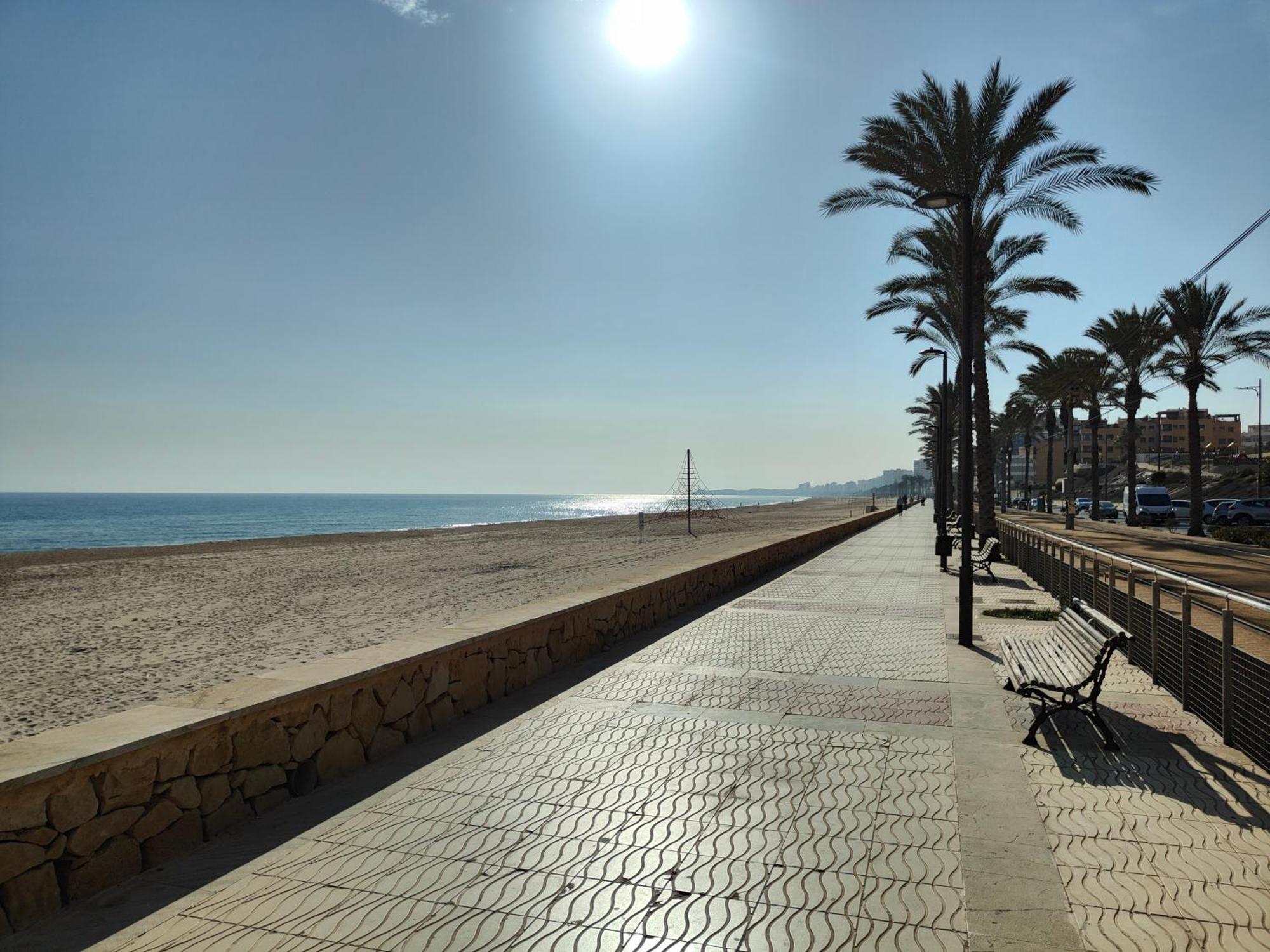 Seaside Beach-Lounge Alicante El Campello Eksteriør billede