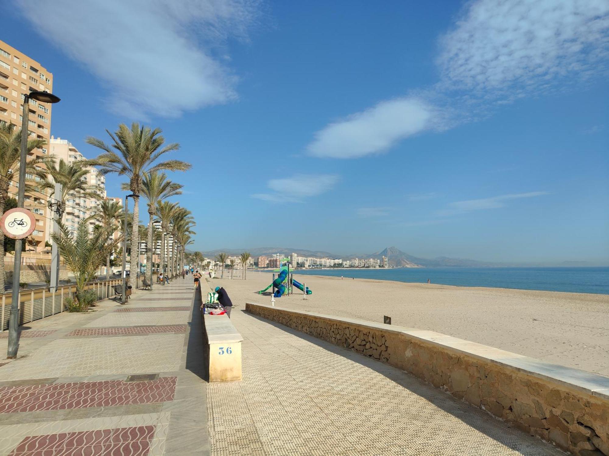 Seaside Beach-Lounge Alicante El Campello Eksteriør billede